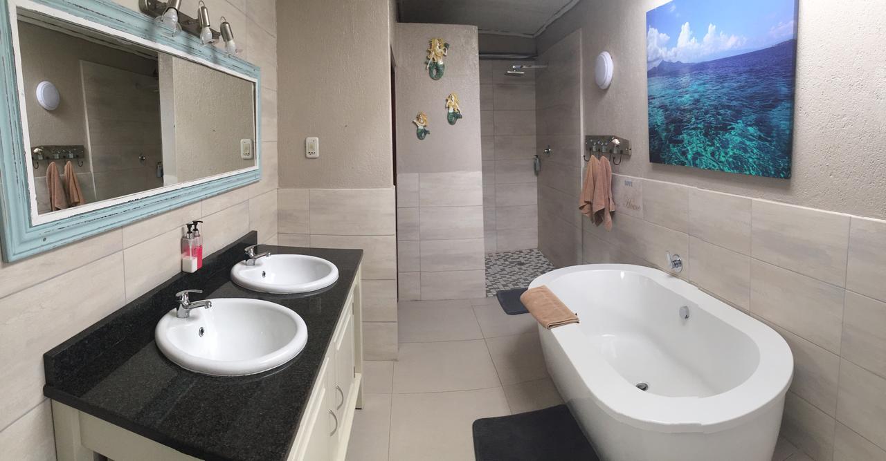 Mountain Creek Lodge Hazyview Buitenkant foto