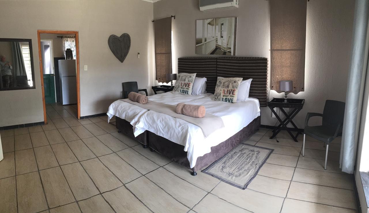 Mountain Creek Lodge Hazyview Buitenkant foto