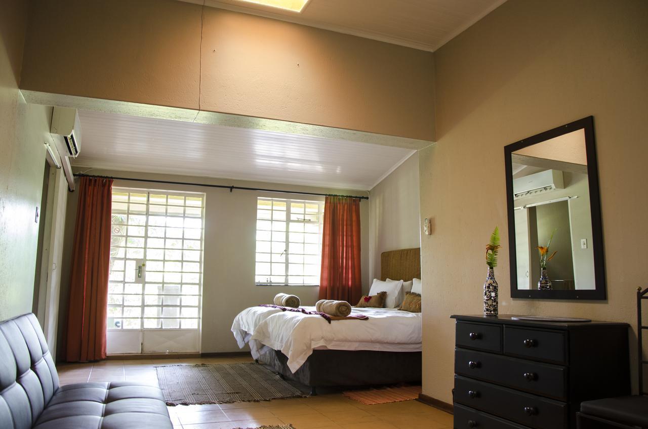 Mountain Creek Lodge Hazyview Buitenkant foto