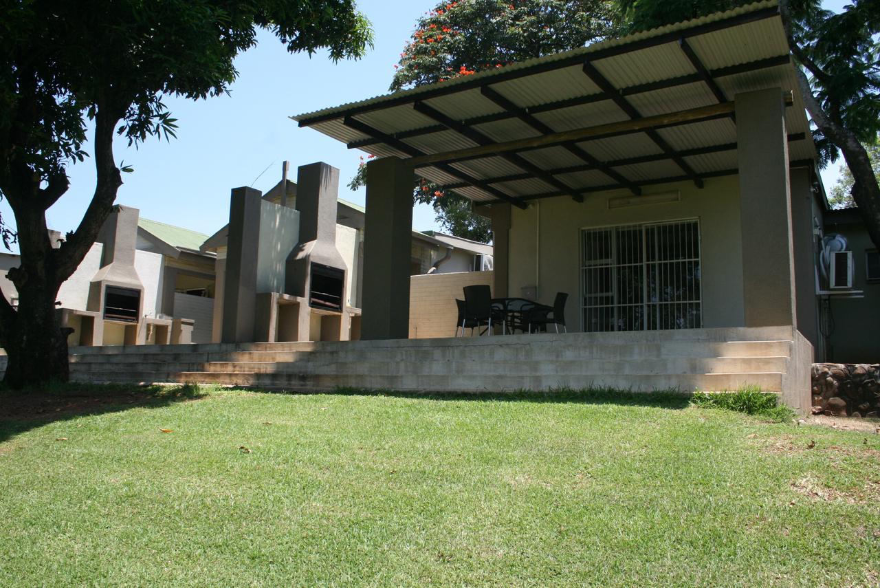 Mountain Creek Lodge Hazyview Buitenkant foto